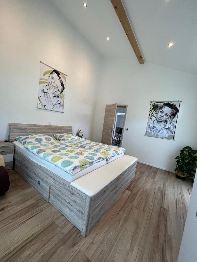 Ferienwohnung "Moseltraum" Ensch المظهر الخارجي الصورة
